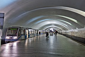 Автошкола АвтоСтандарт у м. Крылатское по адресу Осенняя улица, 4к1